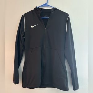 Women’s medium black Nike 1/4 zip